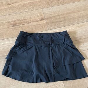 Athleta Women’s Black Skort Size S